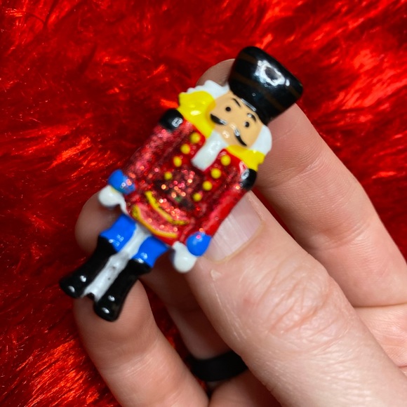 Christmas nutcracker pin - Picture 2 of 5